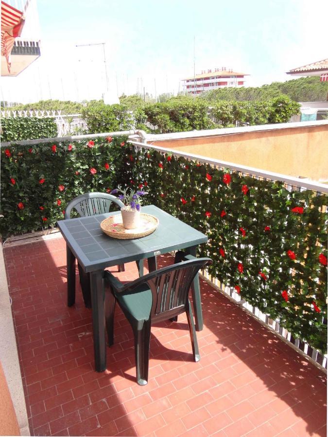 Apartments Porto Santa Margherita 40282 エクステリア 写真
